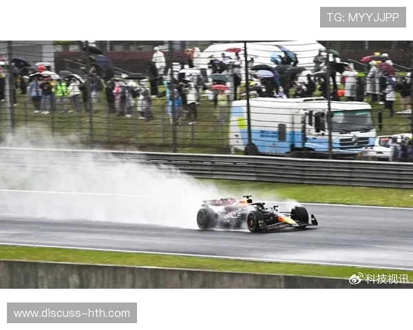 聚焦F1赛场风云新赛季车队格局与车手动态深度前瞻报道全景观察