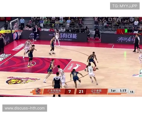 CBA联赛精彩对决上演辽宁队险胜广东队再创赛季新纪录