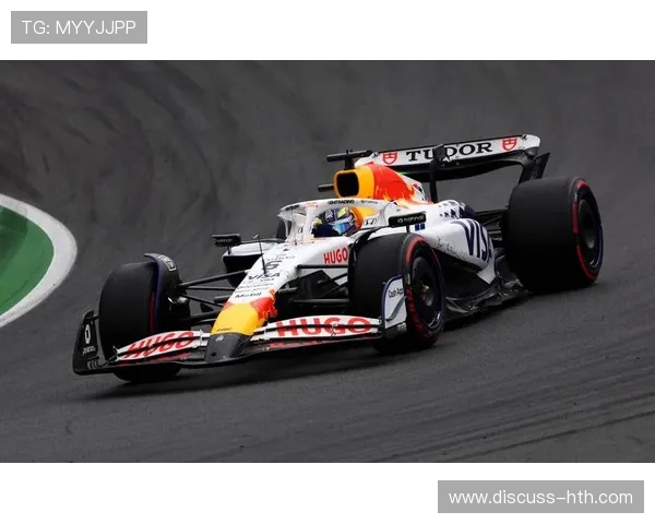F1赛季最新动态解析顶尖车队竞争格局与冠军争夺战